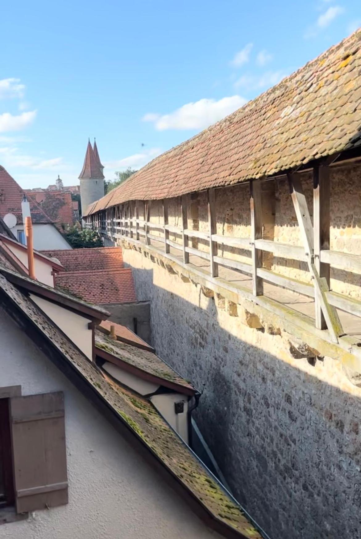 Tauberchalet I Boutique-Ferienhaus Mit Sauna, Whirlpool & Natur I 10Min Walk To Historic Old Town Rothenburg ob der Tauber Eksteriør bilde